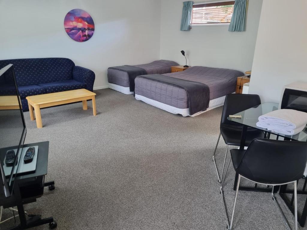 Glenalvon Lodge Motel - Resim 16