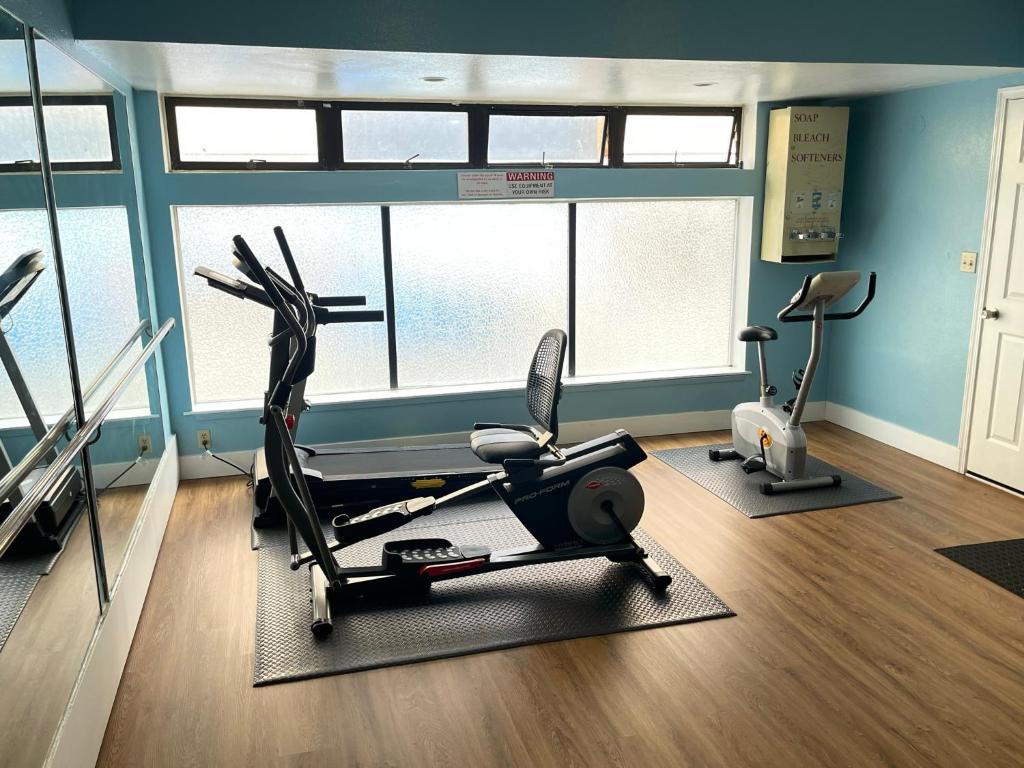 Fitness centrum a/nebo fitness zařízení v ubytování Marina Inn Des Moines / SeaTac