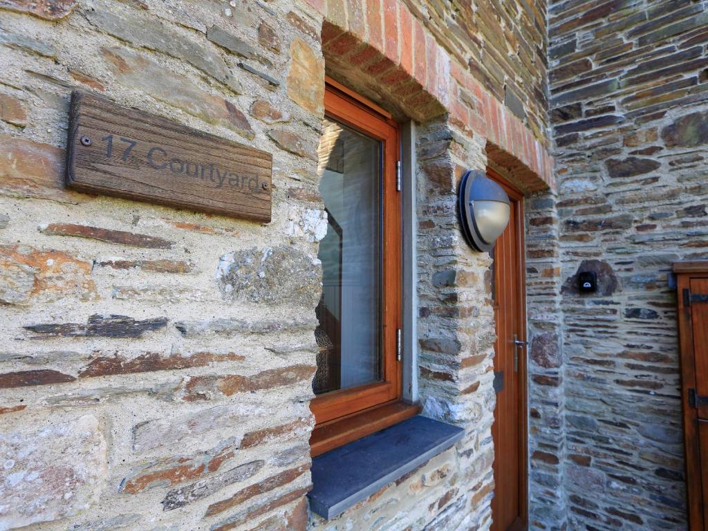 Courtyard Cottage