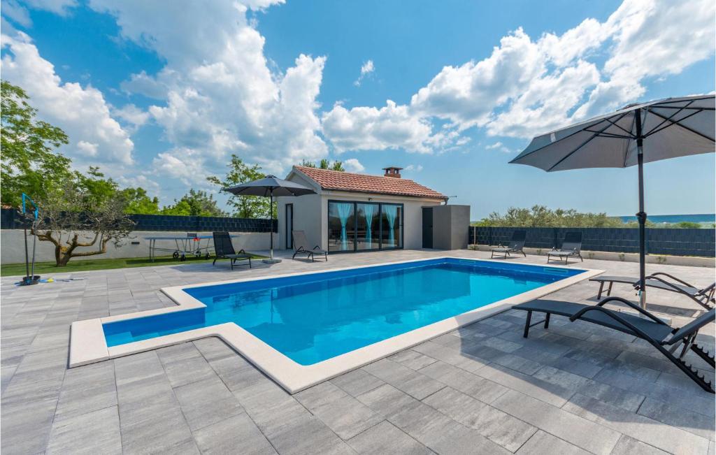 Nice Home In Sveti Fiilip I Jakov