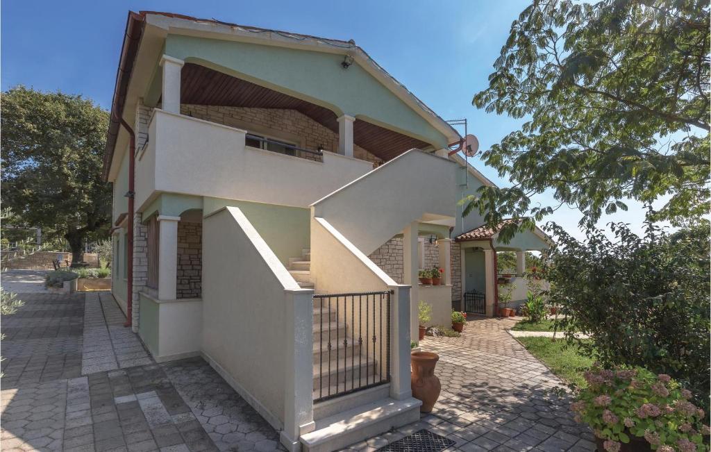 Budynek, w którym mieści się apartament