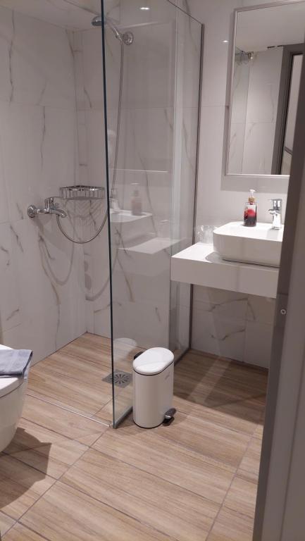 Łazienka w obiekcie Marvel Deluxe Rooms