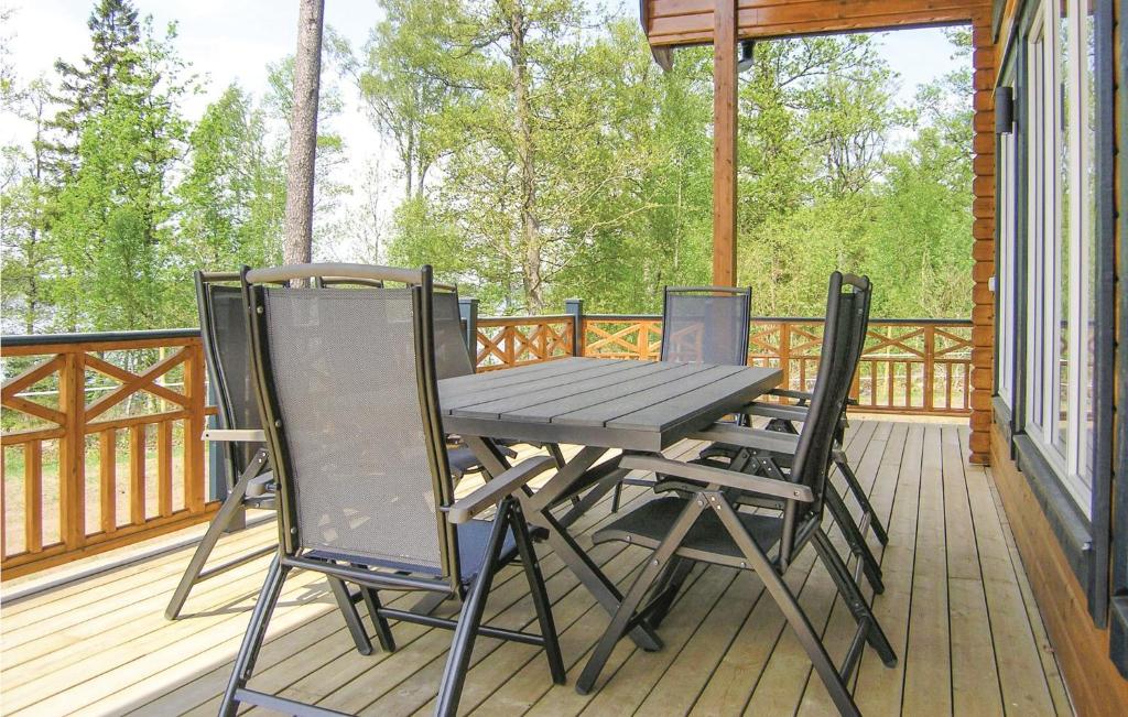 Awesome Home In Bolmsö With Sauna