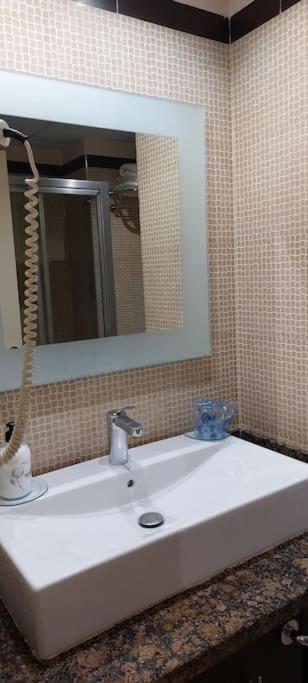 Fotografie z fotogalerie ubytování Elegante alojamiento con piscina a 200 m del mar. v destinaci Benalmádena
