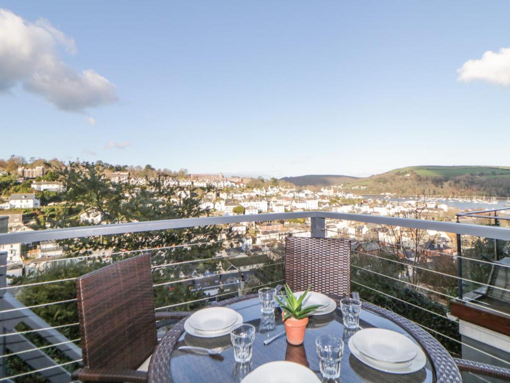 46 Crowthers Hill, Dartmouth (updated prices 2024)