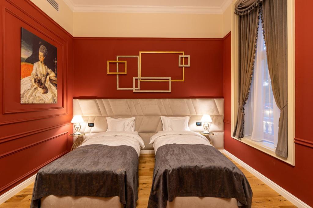 
Deluxe Double or Twin Room with Balcony
