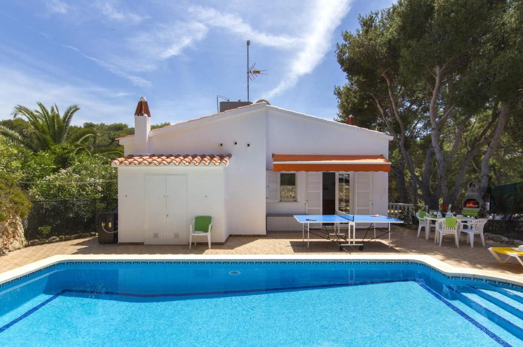 The swimming pool at or close to Villa Jose by Villa Plus