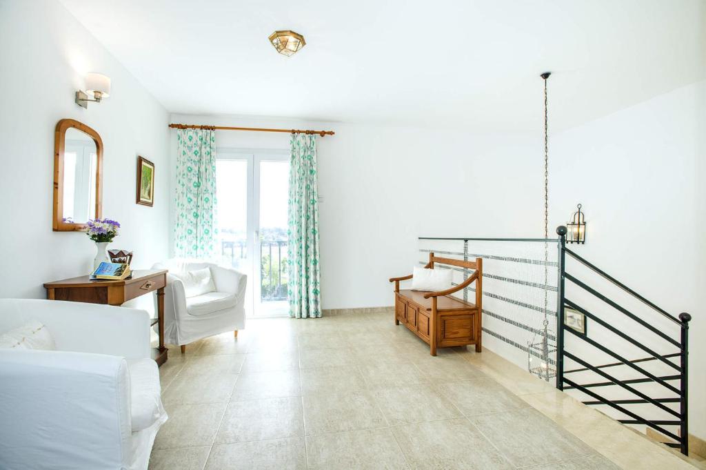 Postel nebo postele na pokoji v ubytování Villa Illa Petita by Villa Plus