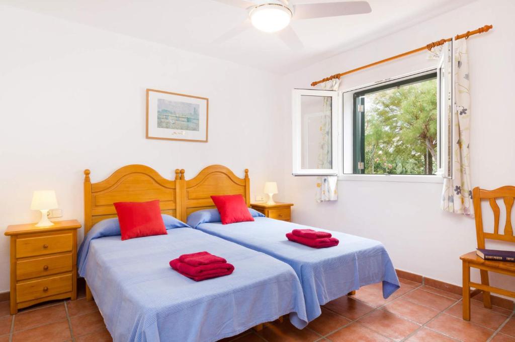 Postel nebo postele na pokoji v ubytování Villa Blanc Arenal by Villa Plus