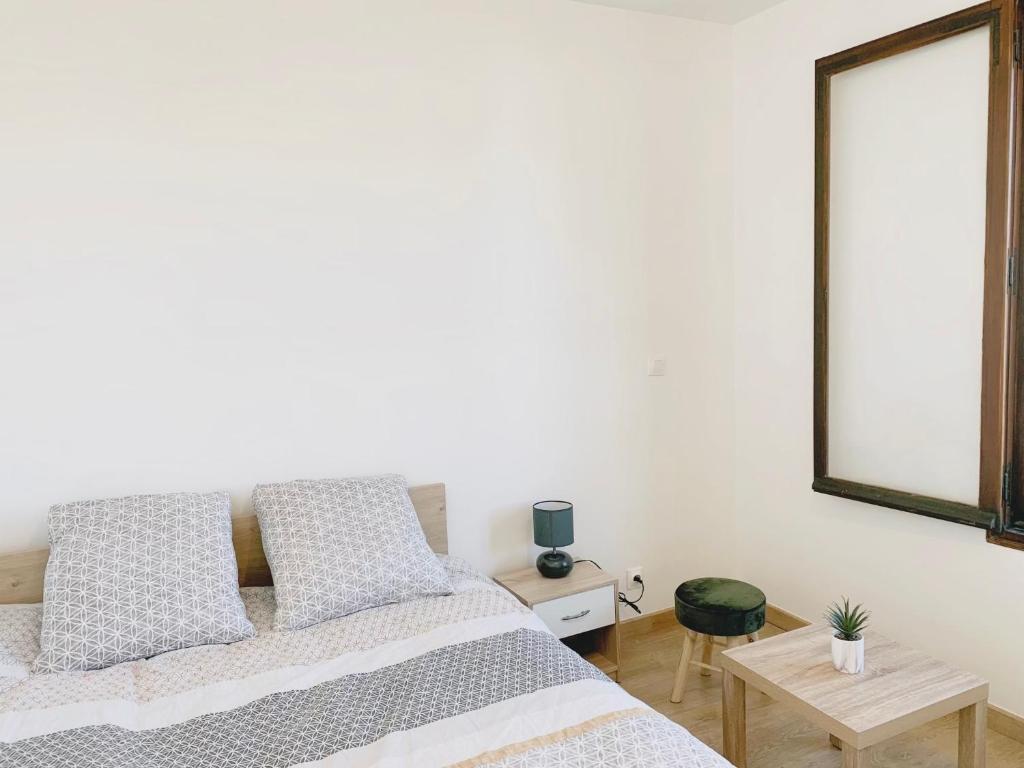 ---The Century---Au Centre d'Annecy - One-Bedroom Apartment