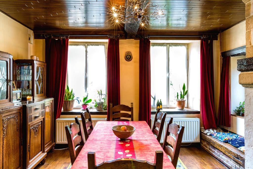 Fotografie z fotogalerie ubytování Relax à Maison Sax Kingsize v destinaci Durbuy
