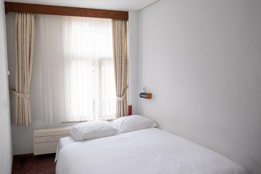 Hotel Ben Centre - Chambre Double Avec Salle De Bain Partagée