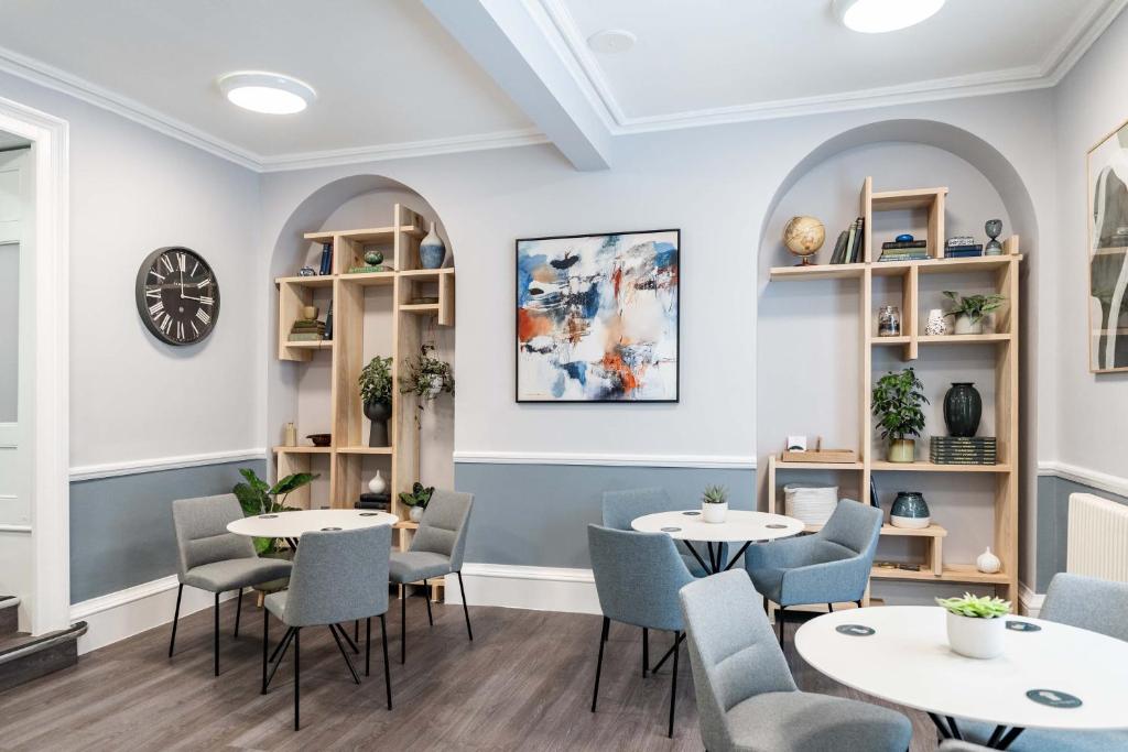 The Regent Aparthotel - Resim 35