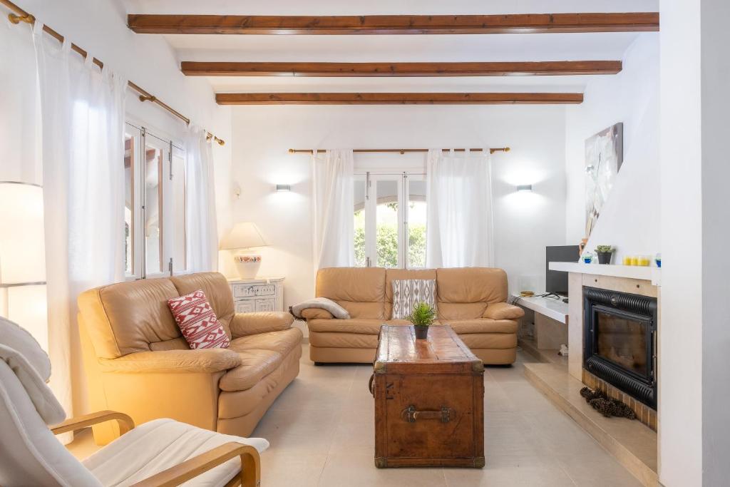 Kuchyň nebo kuchyňský kout v ubytování Villa Can Odile By SunVillas Mallorca