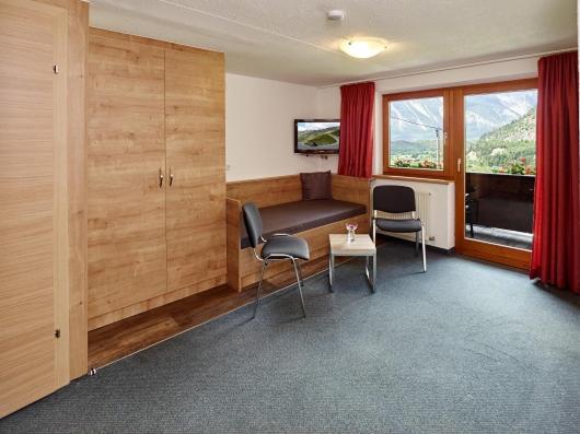 TV a/nebo společenská místnost v ubytování Gasthof Hotel Post