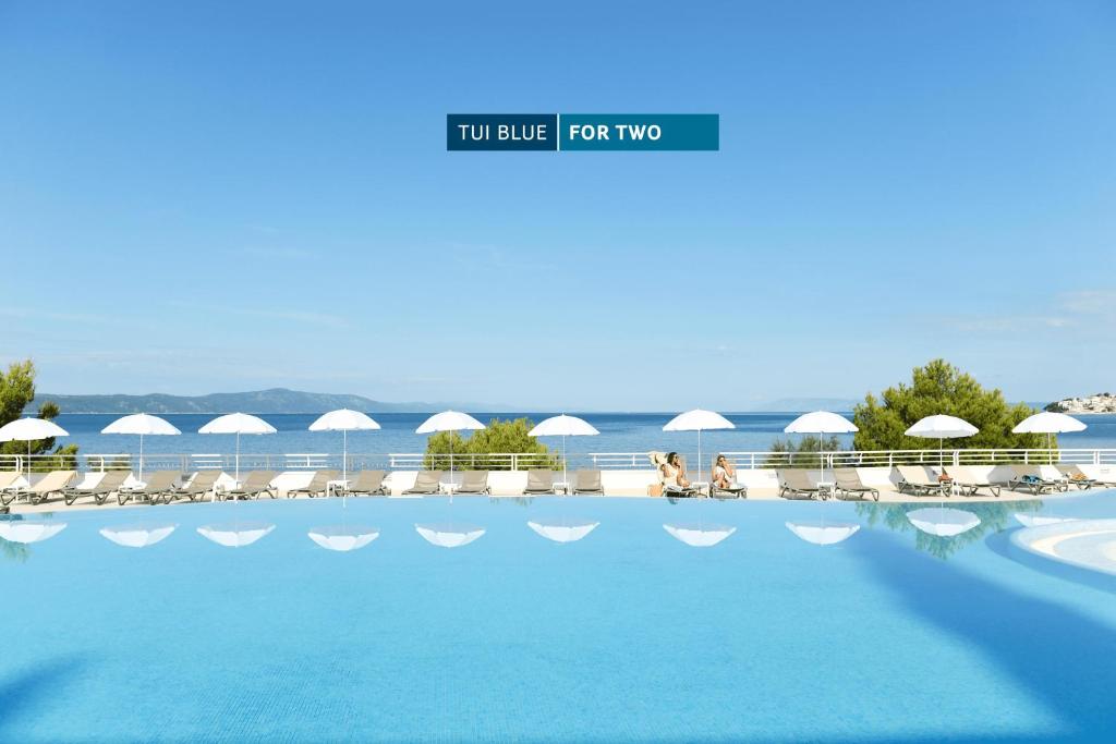 The swimming pool at or close to TUI BLUE Adriatic Beach - All Inclusive - Adults Only