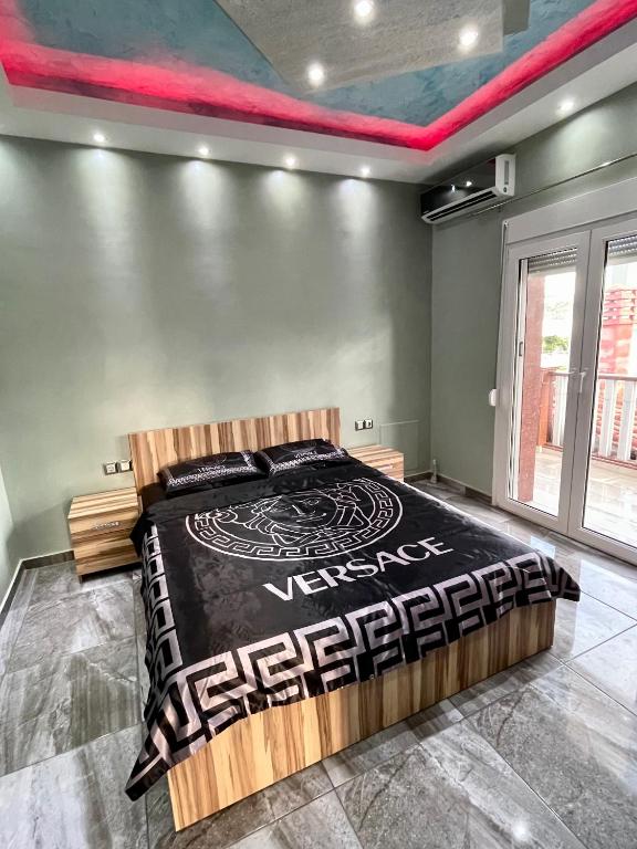 Postel nebo postele na pokoji v ubytování Νέα Μεσσαγγαλα luxury suite by MAKHOME