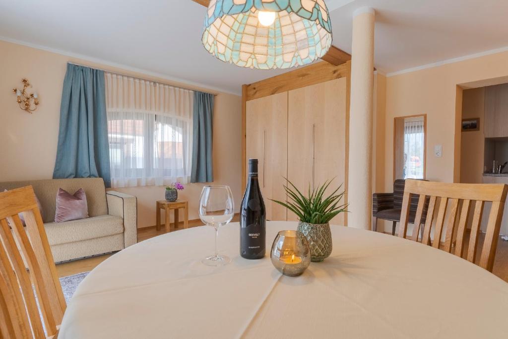 Posedenie v ubytovaní SR Apartments GmbH Rabitschhof