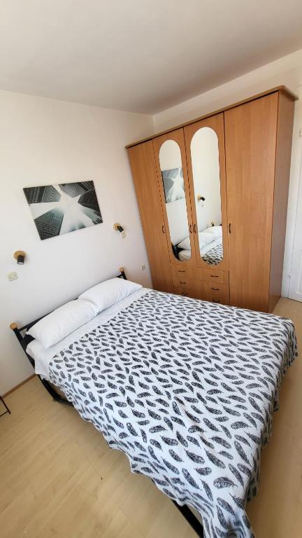 Posteľ alebo postele v izbe v ubytovaní Old Market Apartment