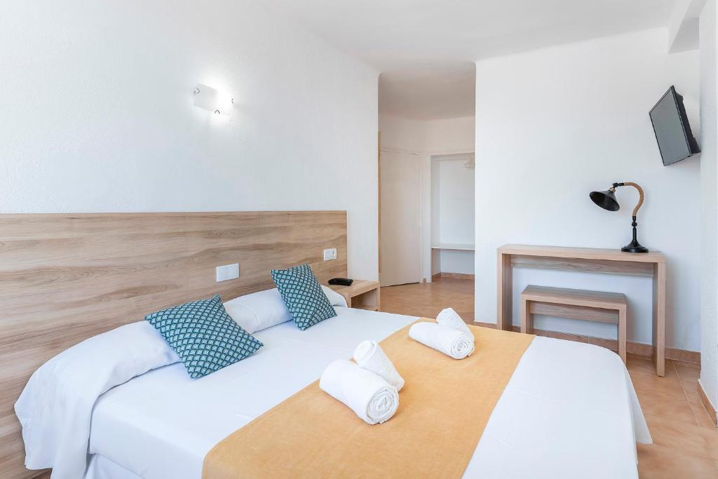 Suncoast Ibiza Hotel - Adults Only -, Ibiza Town – Cập nhật ...