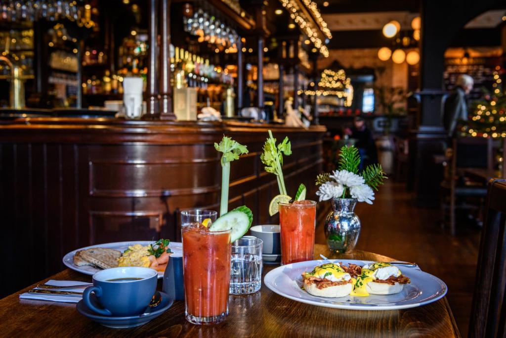 The Crown & Greyhound by Innkeeper's Collection - Resim 4