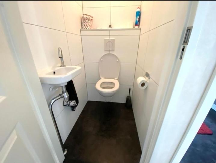 Koupelna v ubytování 'T Groentje Baarland