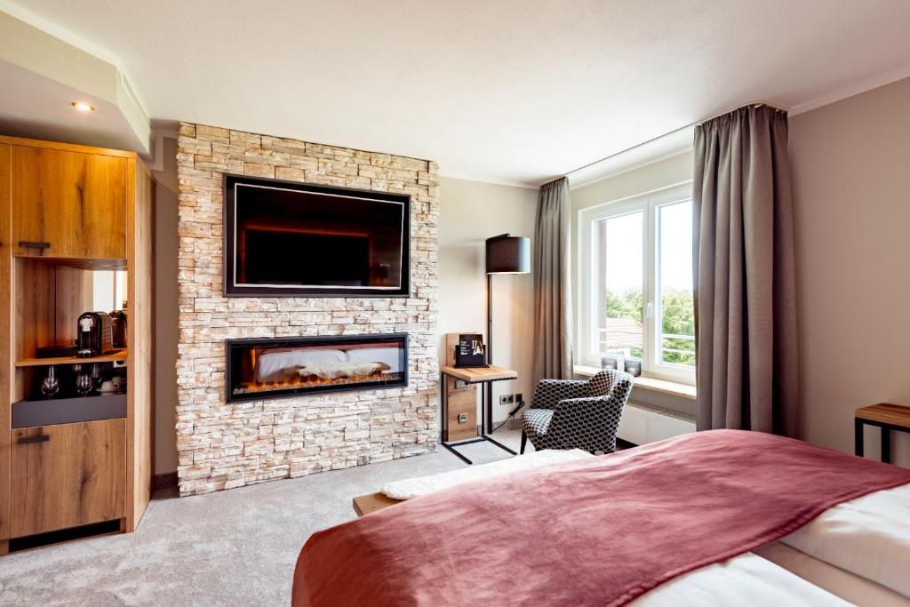 Burghotel Staufeneck - Double Room With Garden View