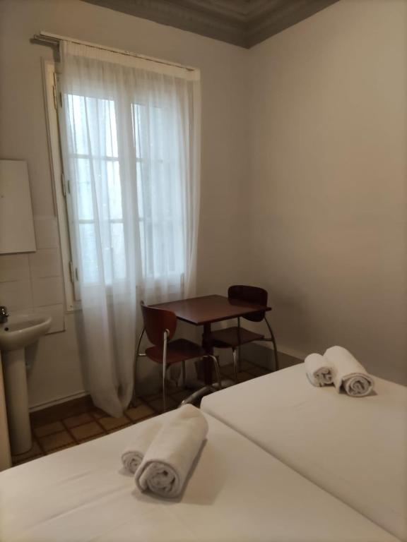 Hotel Monegal - Resim 41