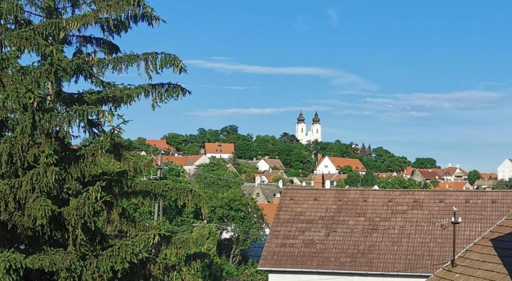 Fotografia z galérie ubytovania Dália Apartman v Tihany