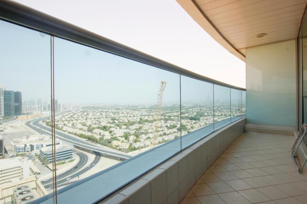 迪拜1 BHK - Concorde Tower - JLT Cluster H的相册照片