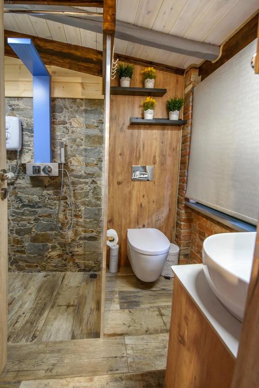 Koupelna v ubytování Traditional Guesthouse