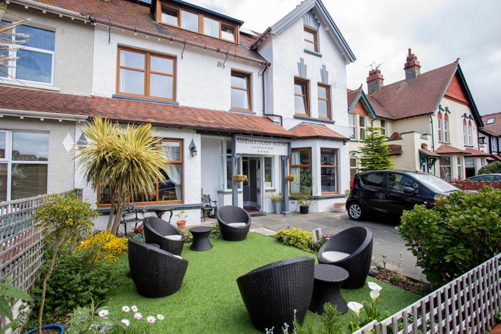 Κήπος έξω από το Ashdale Guest House