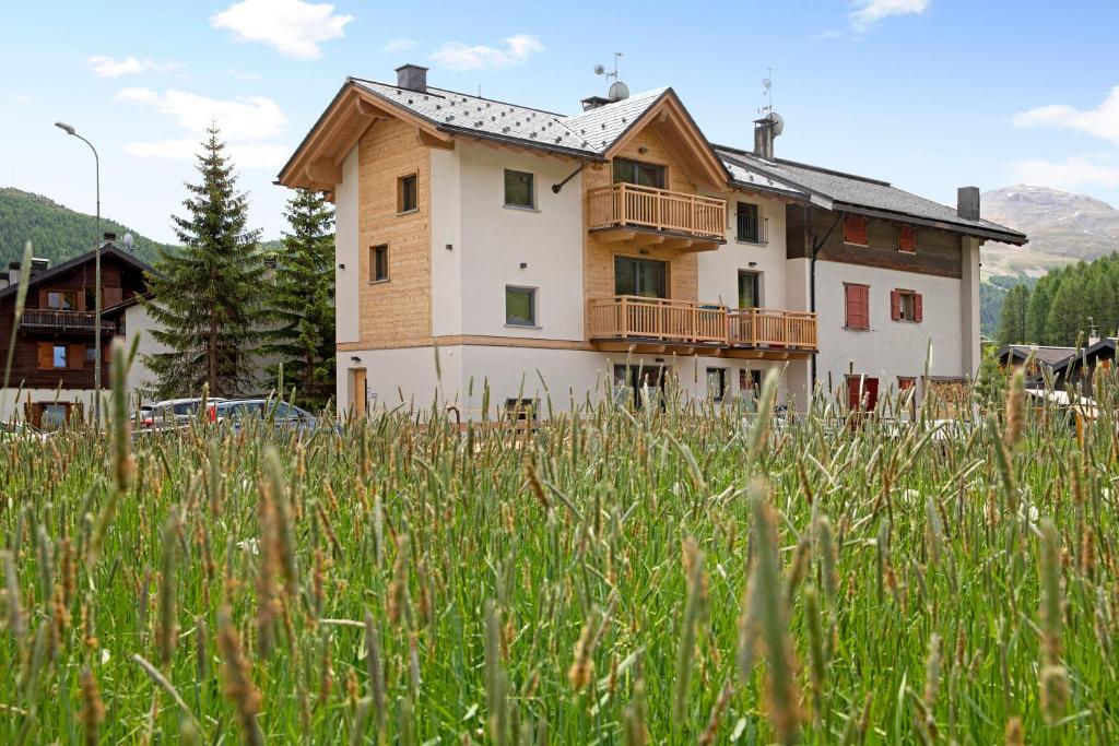 The building in which Az apartmant is located