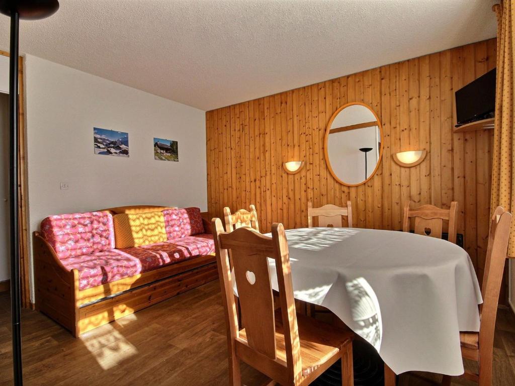 Appartement La Plagne, 2 pièces, 5 personnes - FR-1-455-50の見取り図または間取り図