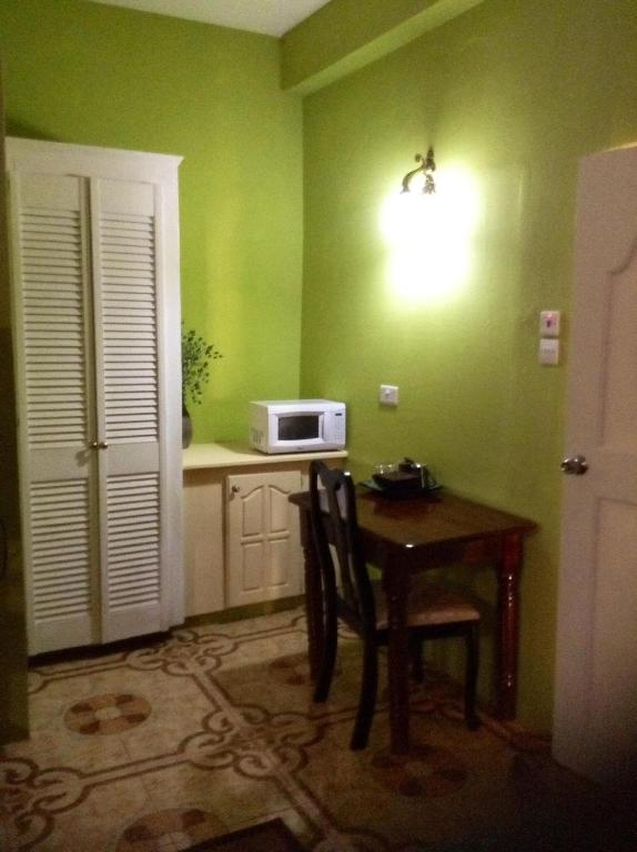 Kuchyň nebo kuchyňský kout v ubytování North Bay Inn