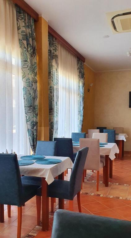 Posezení v ubytování Hotel Fineso
