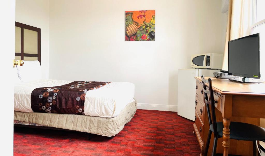 Motel Saint-Hilaire - Budget Double Room