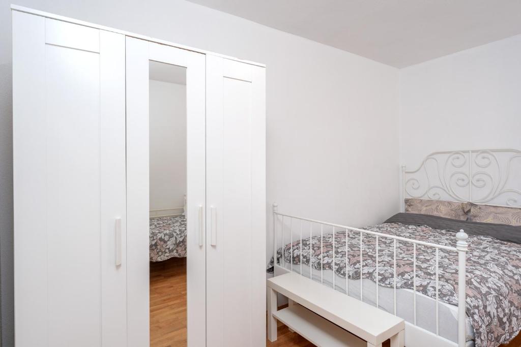 Posteľ alebo postele v izbe v ubytovaní Harbourside Guesthouse Mandina - ZF Hvar