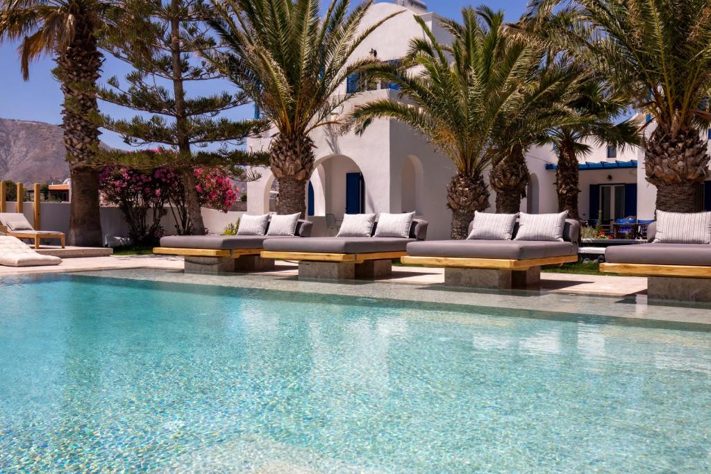 Piscina en o cerca de Louis Studios Santorini