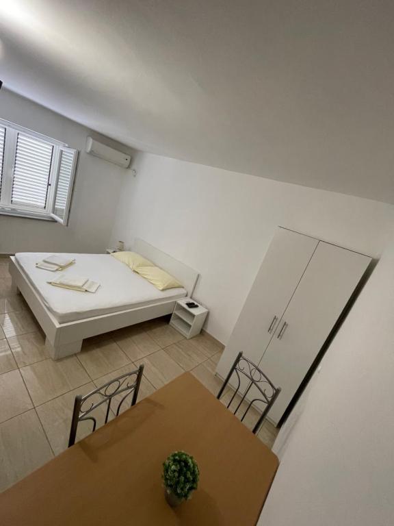 Fotografie z fotogalerie ubytování Apartmani Mario v destinaci Baška Voda
