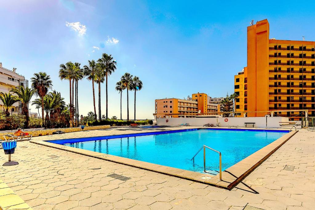 217 ELEGANT VIÑA DEL MAR POOL VIEW, Parking, AC, Playa de las ...