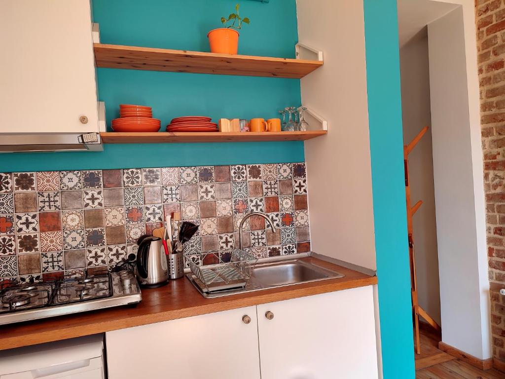 Kuchyň nebo kuchyňský kout v ubytování Kunterbunt Istanbul