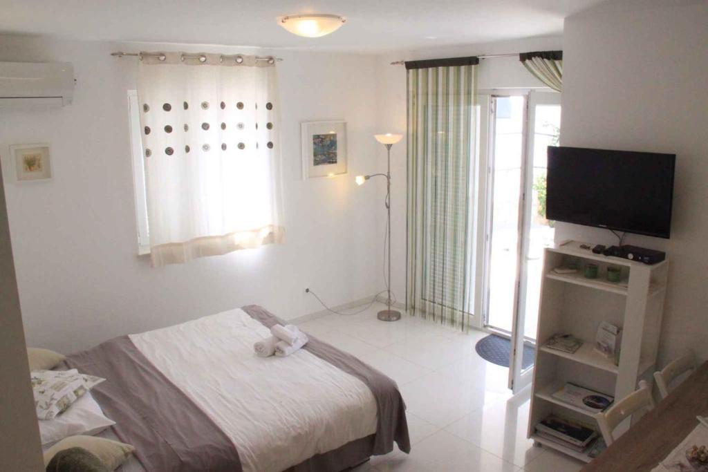 Fotografia z galérie ubytovania Apartment in Njivice - Insel Krk 42626 v Njivice