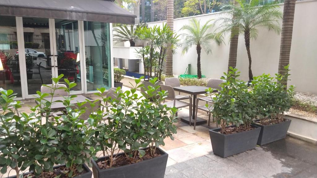 A1 Flats Radisson Berrini - 豪华套房与水疗浴