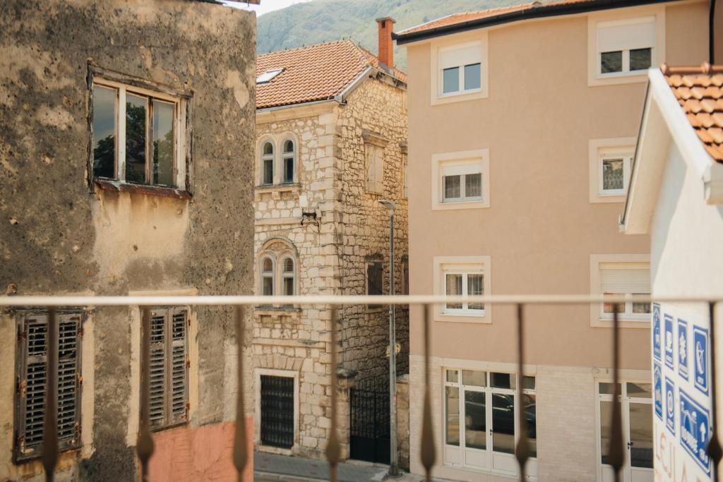 Budova, kde se hotel nachází