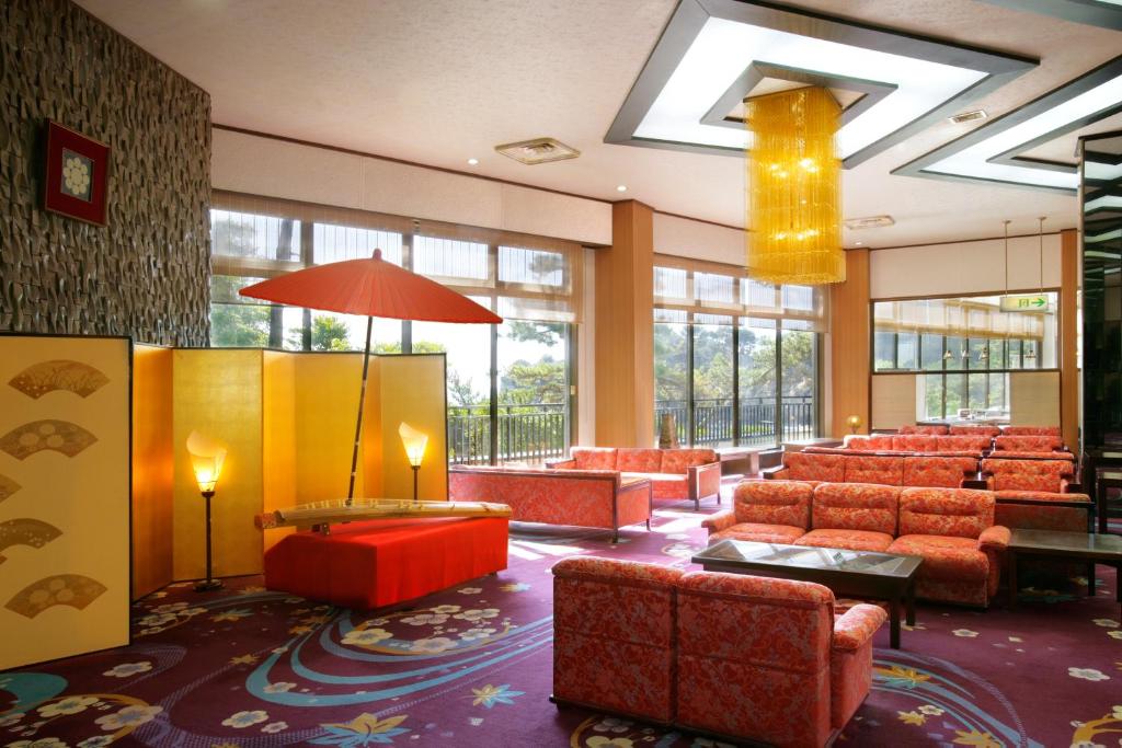 Posezení v ubytování Itsuura Kanko Hotel
