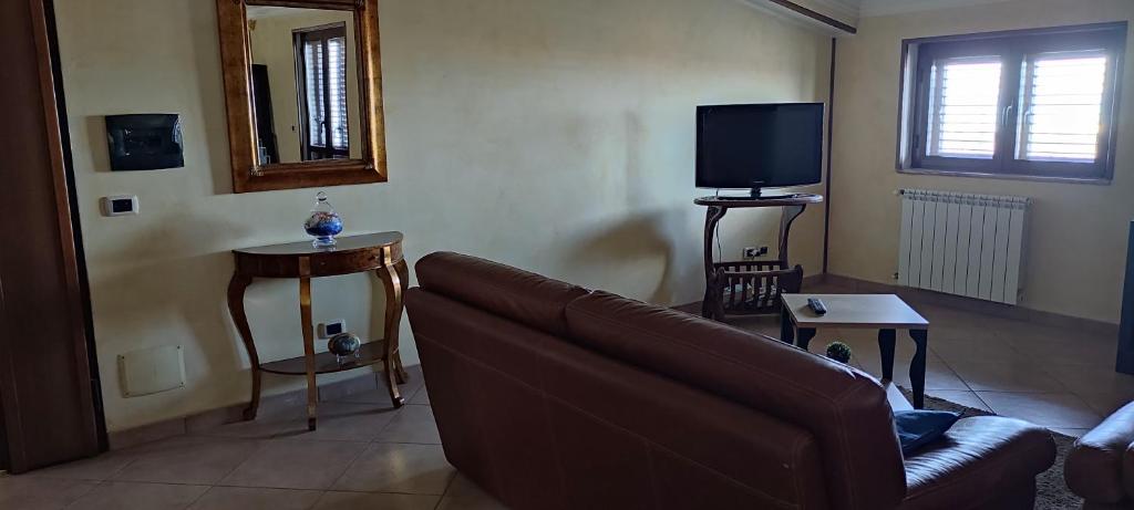 Telewizja i/lub zestaw kina domowego w obiekcie Case Perrone