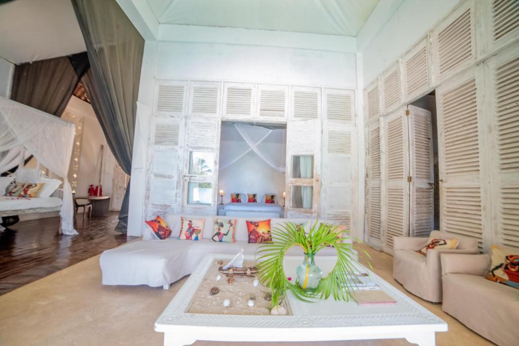 Posezení v ubytování Msambweni Beach House and Private Villas