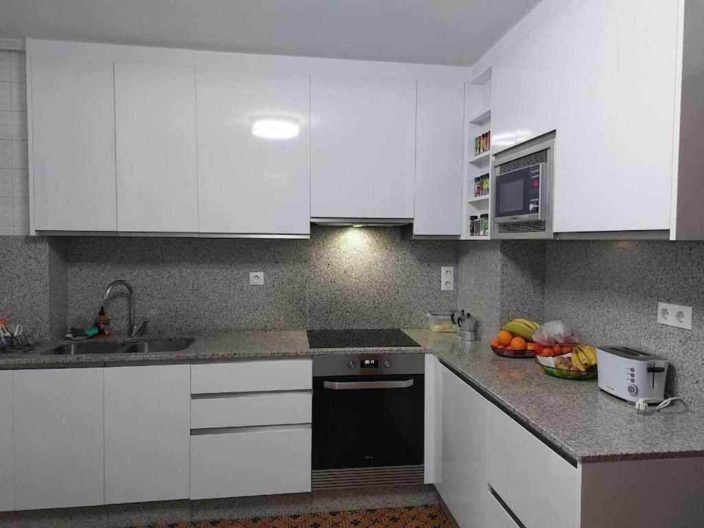10 minutes from Oza beach! Ideal house for families - Housity