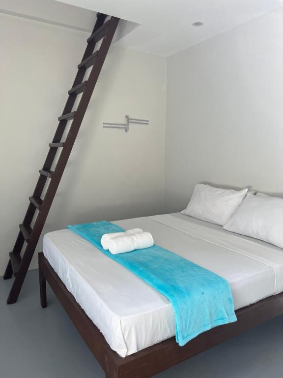TeSario Retreat - Deluxe Family Room